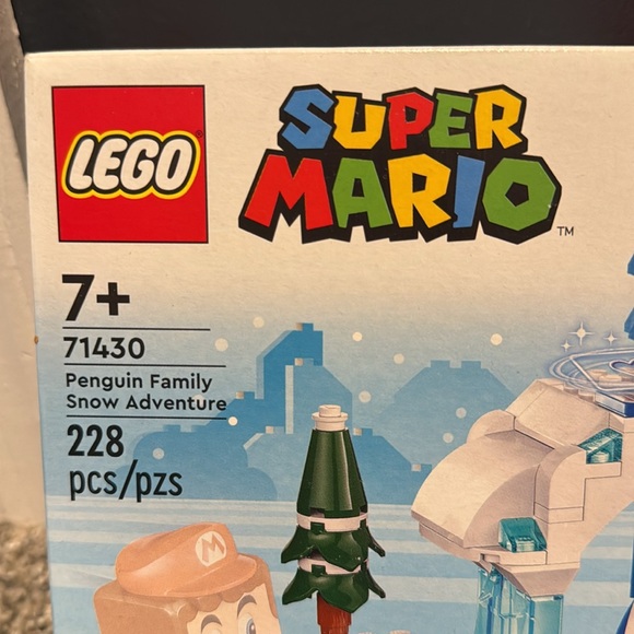 ๐BRAND NEW ๐ LEGO 71430 Super Mario Penguin Family Snow Adventure Expansion Set - Picture 3 of 8